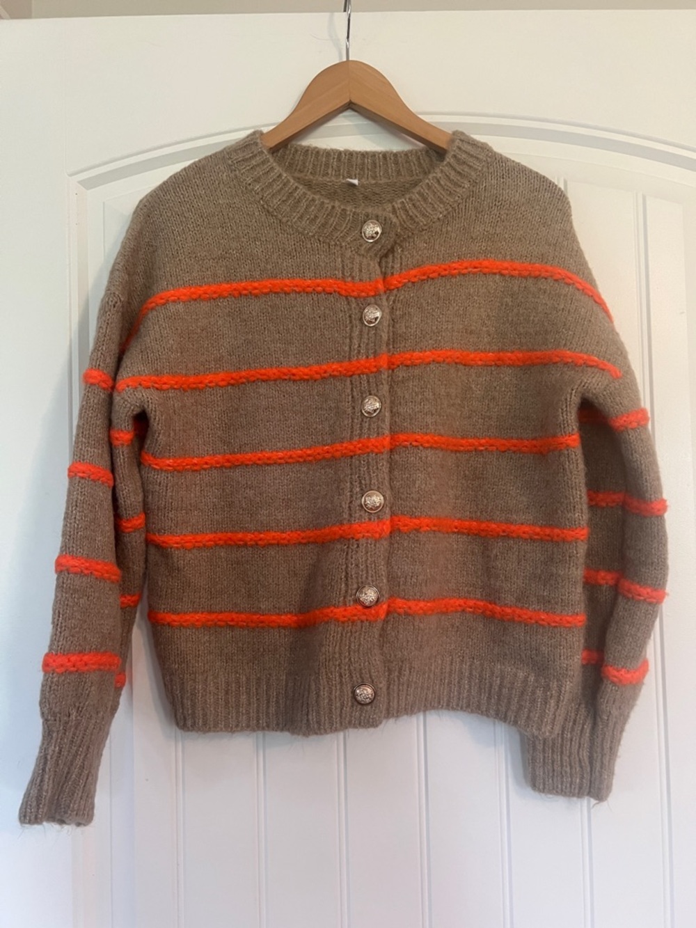 Stripped Cardigan Size Medium - Picture 1 of 4